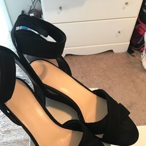 Nine West sandals size 8